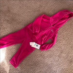 Brand new juicy sweatsuit!
